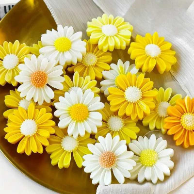 Silikonová forma na mýdlo kopretina