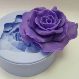 Silikonová forma na mýdlo a svíčku 3D růže II.